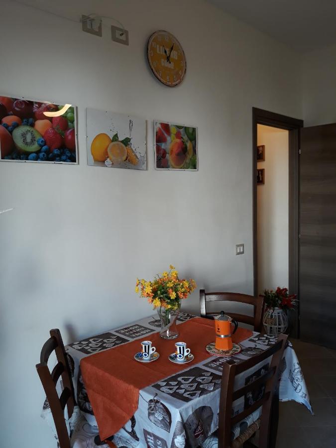 Holiday House Marlin Джардіні-Наксос Екстер'єр фото